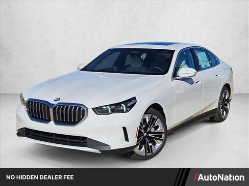 Used 2026 BMW 530i w/ Premium Package RWD image 1