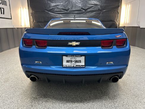 Used 2013 Chevrolet Camaro SS w/ Hot Wheels Special Edition RWD image 6