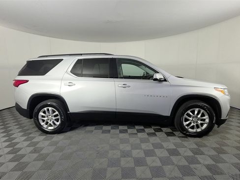 Used 2020 Chevrolet Traverse LT w/ LPO, Floor Liner Package image 4