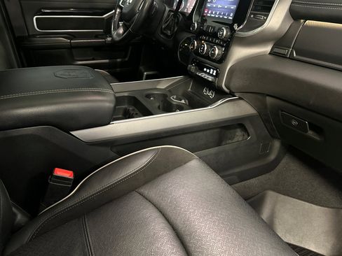 Used 2020 RAM 3500 Laramie image 16