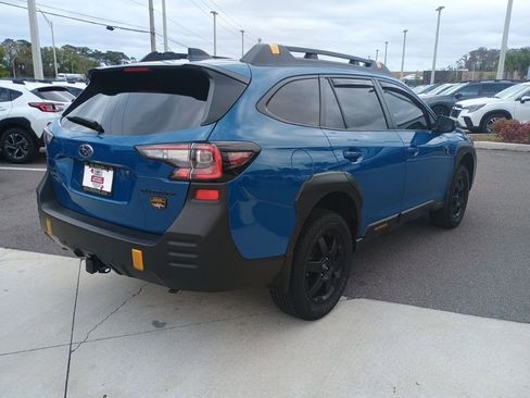 Certified 2025 Subaru Outback Wilderness image 5