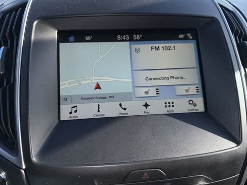 Used 2017 Ford Edge SEL w/ Equipment Group 201A AWD/4WD image 42