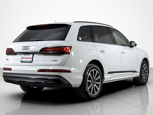 Used 2023 Audi Q7 2.0T Premium Plus w/ Premium Plus Package AWD/4WD image 5