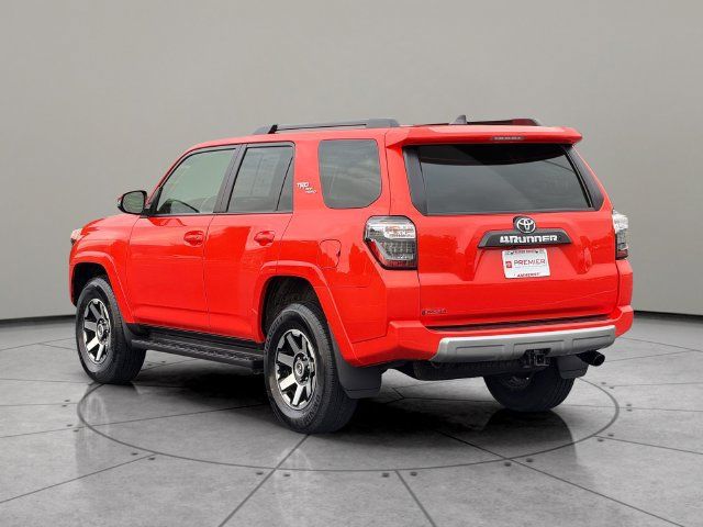 Certified 2024 Toyota 4Runner TRD Off-Road Premium w/ Off Road Premium Plus Package AWD/4WD image 4