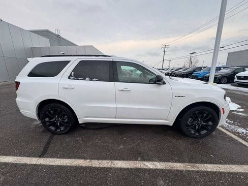 Used 2023 Dodge Durango R/T w/ Blacktop Package image 5