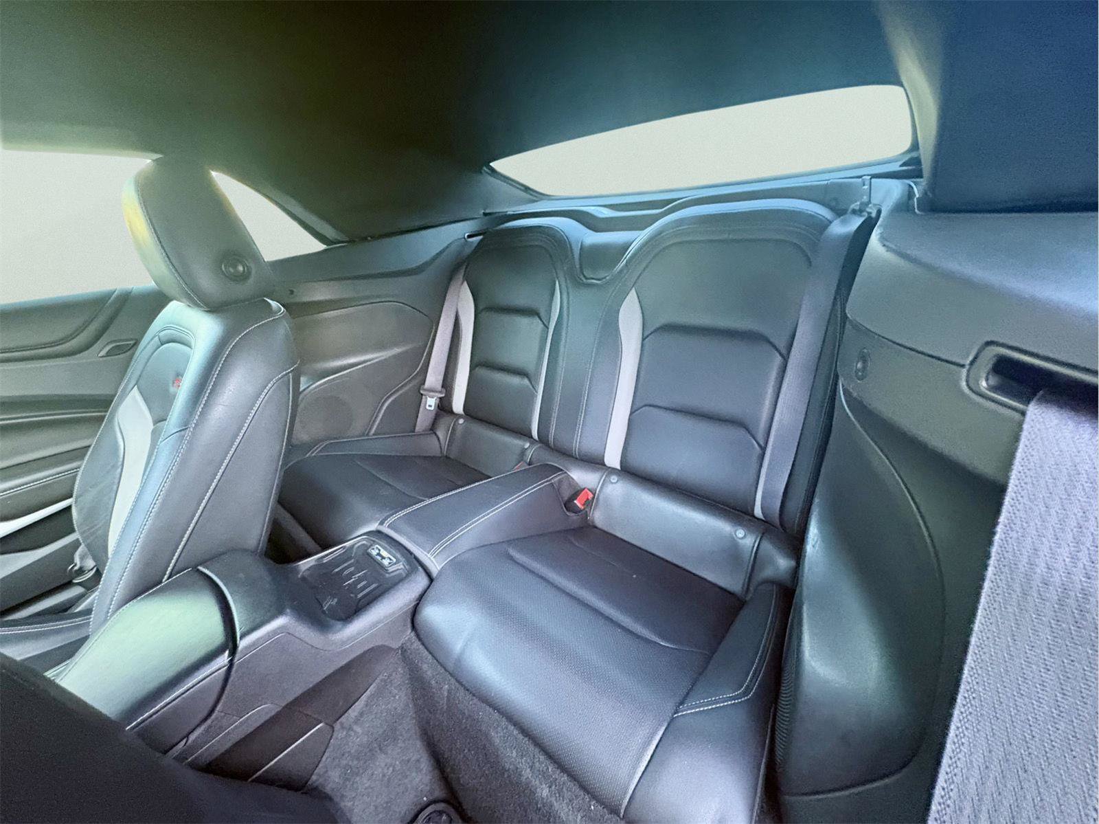 Used 2017 Chevrolet Camaro SS RWD image 15