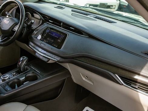 Used 2019 Cadillac XT4 Premium Luxury w/ Driver Awareness Package image 11