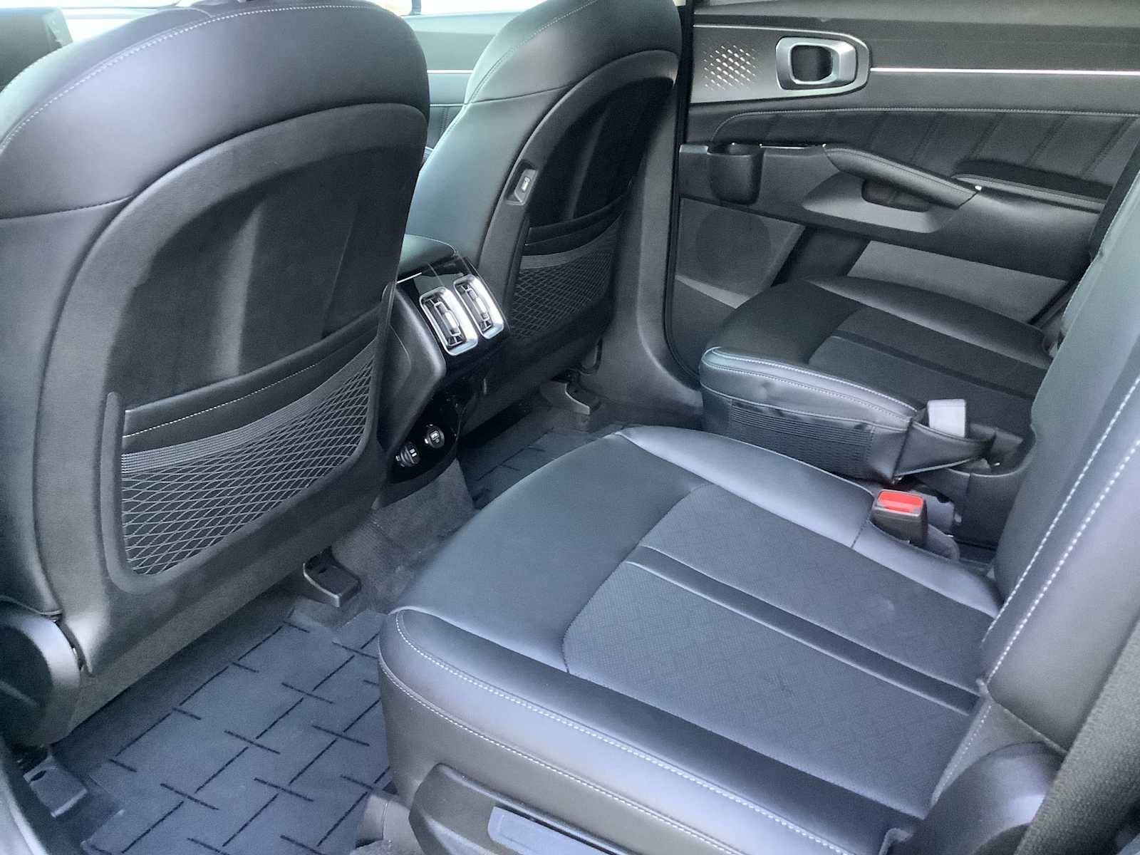 Used 2022 Kia Sorento SX AWD/4WD image 12