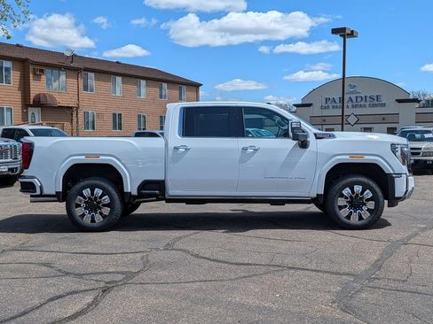 New 2026 GMC Sierra 3500 Denali w/ Denali Reserve Package AWD/4WD image 19