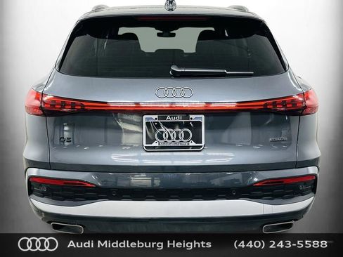 Certified 2025 Audi Q5 Premium w/ Premium Plus AWD/4WD image 7