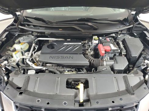 Used 2023 Nissan Rogue SV image 9