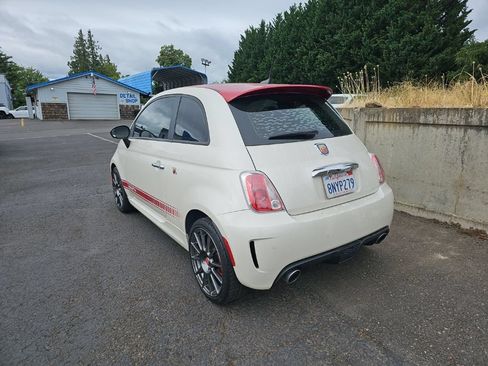 Used 2019 FIAT 500 Abarth w/ Popular Equipment Package FWD image 3