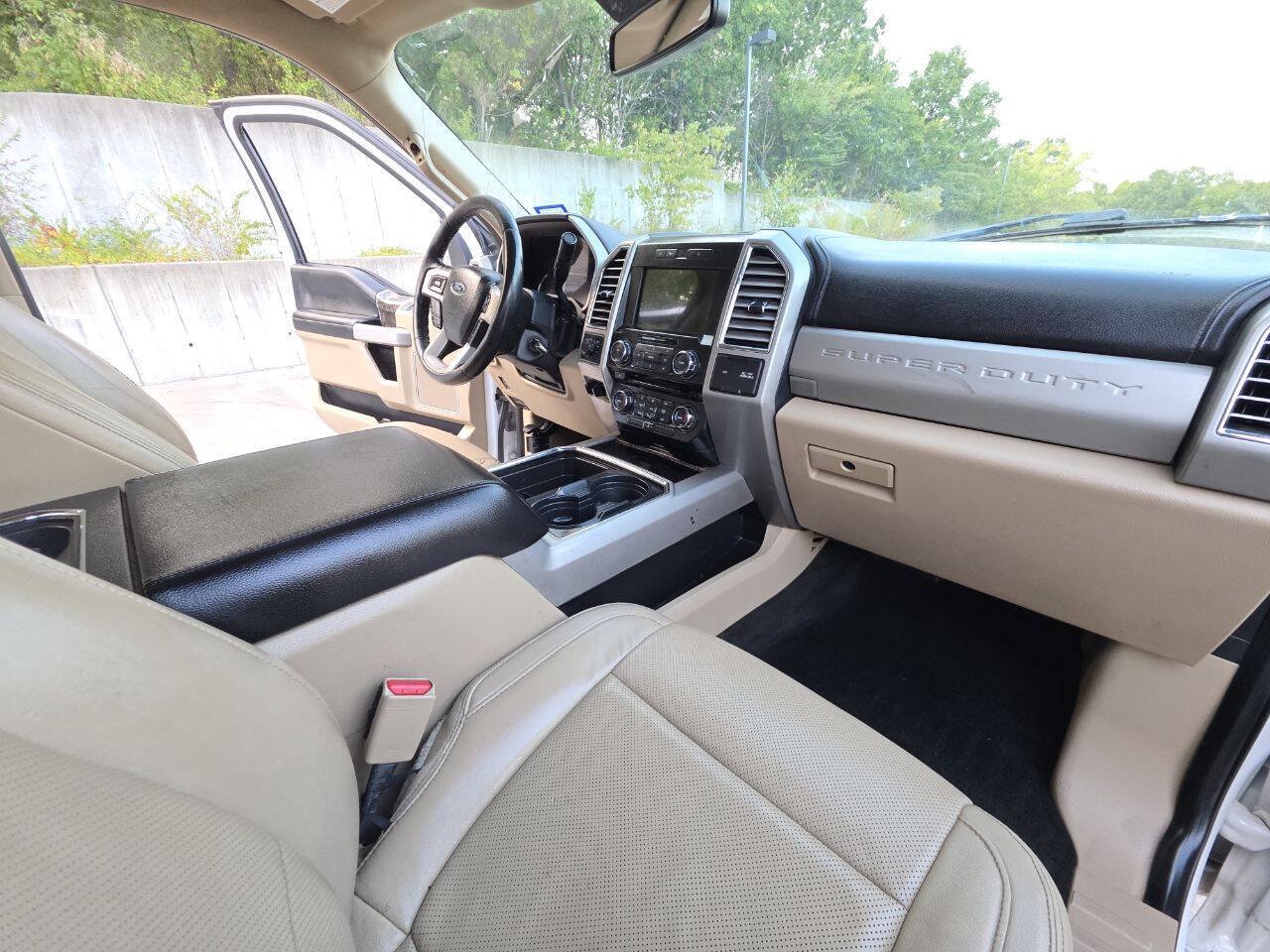 Used 2017 Ford F350 Lariat AWD/4WD image 56