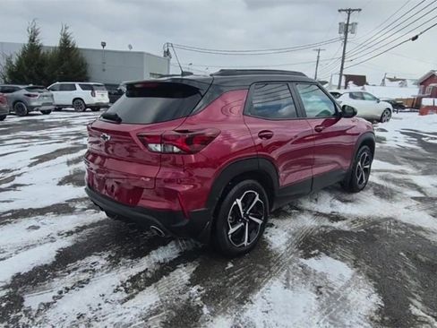 Used 2021 Chevrolet TrailBlazer RS w/ Sun and Liftgate Package image 9