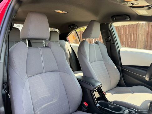 Used 2021 Toyota Corolla SE w/ Carpet Mat Package (TMS) image 29