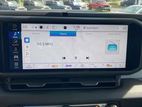 New 2026 Jeep Gladiator Sport AWD/4WD image 26