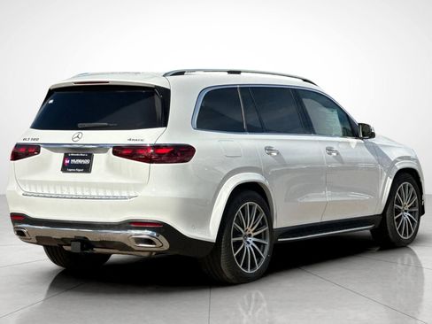 New 2025 Mercedes-Benz GLS 580 4MATIC image 12