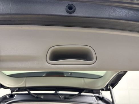 Used 2020 Chrysler Pacifica Limited w/ Advanced Safetytec Group FWD image 35