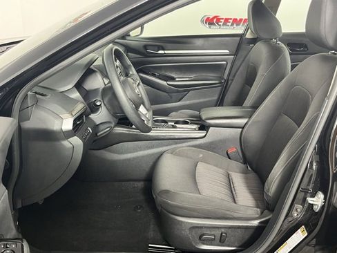 Used 2023 Nissan Altima 2.5 SV image 22