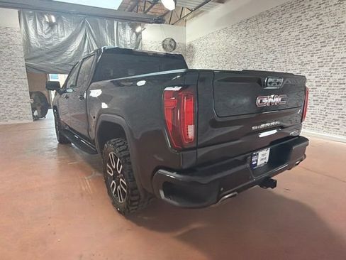 Used 2022 GMC Sierra 1500 AT4 w/ AT4 Premium Package AWD/4WD image 5
