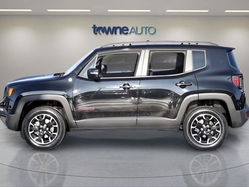 Used 2023 Jeep Renegade Trailhawk w/ Sun/Sound Group image 3