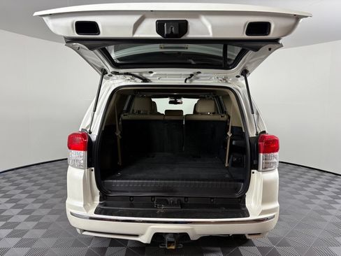 Used 2013 Toyota 4Runner Limited AWD/4WD image 10