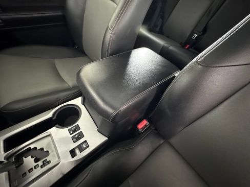 Used 2021 Toyota 4Runner SR5 Premium w/ Moonroof Package AWD/4WD image 29