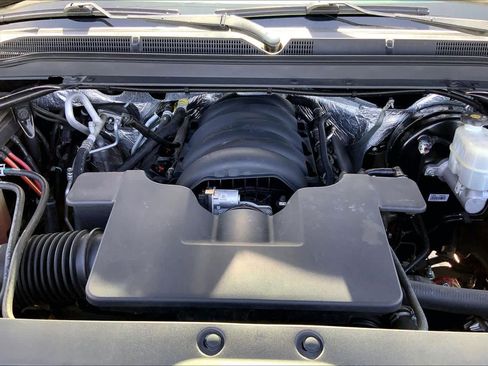 Used 2017 GMC Yukon SLT image 34