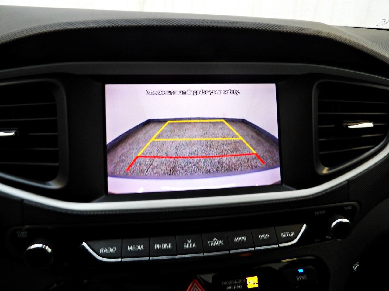 Used 2018 Hyundai Ioniq Blue FWD image 16