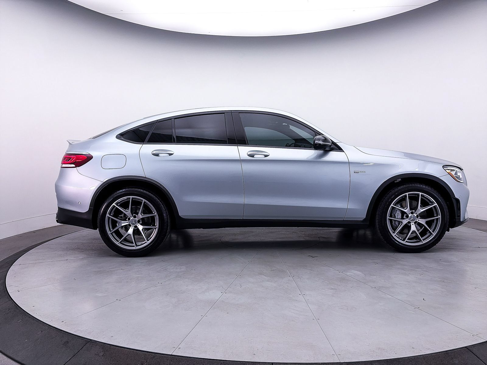 Used 2023 Mercedes-Benz GLC 43 AMG 4MATIC Coupe image 44
