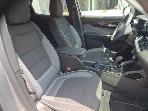 Certified 2026 Chevrolet TrailBlazer LT w/ Driver Confidence Package FWD image 25
