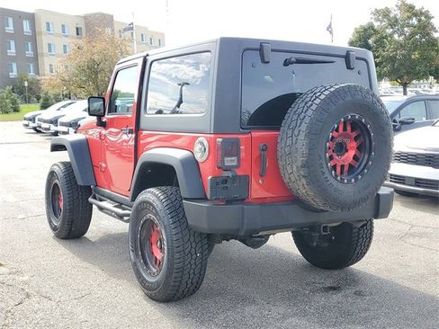 Used 2017 Jeep Wrangler Rubicon w/ Dual Top Group image 6
