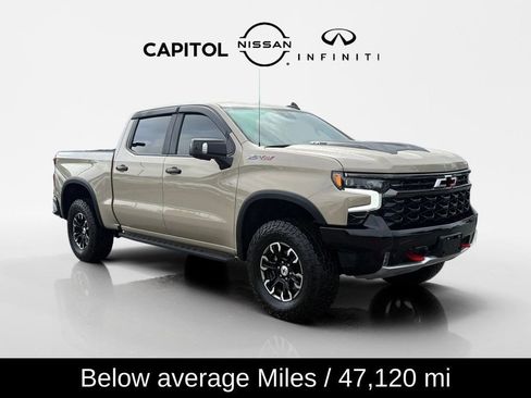 Used 2022 Chevrolet Silverado 1500 ZR2 image 4