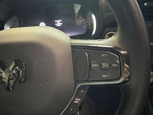 Used 2023 RAM 1500 Limited AWD/4WD image 37