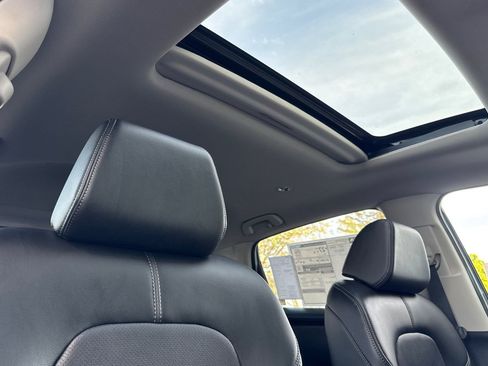 New 2026 Honda HR-V EX-L image 14