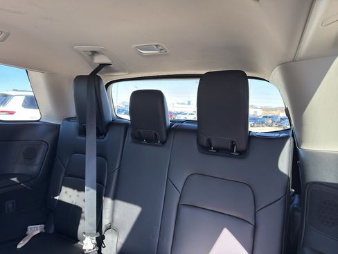 Used 2024 Nissan Pathfinder Platinum w/ Cargo Package image 35