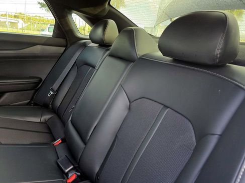 Used 2023 Kia K5 GT-Line image 34