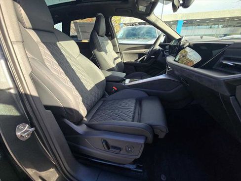 New 2025 Audi SQ5 Premium Plus image 11