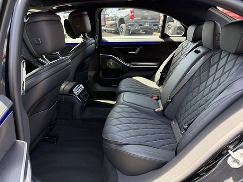 New 2025 Mercedes-Benz S 580 4MATIC Sedan image 14