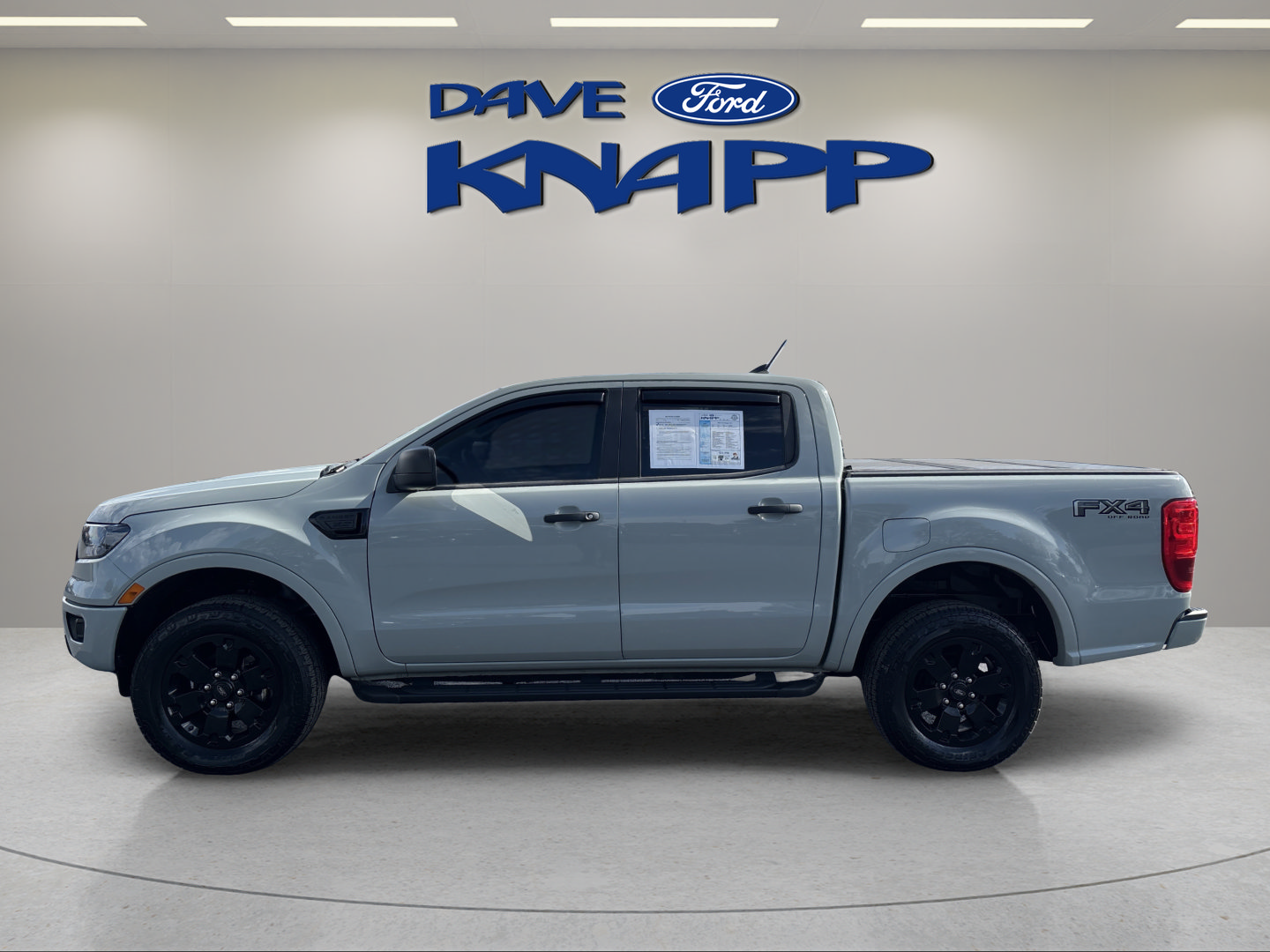 Used 2022 Ford Ranger XLT w/ Equipment Group 301A Mid AWD/4WD image 4