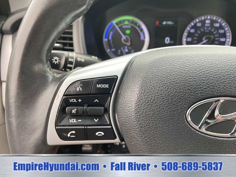 Used 2018 Hyundai Sonata SE FWD image 28