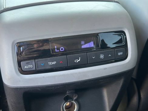 Used 2025 Hyundai Palisade SEL FWD image 21