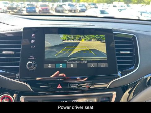 Used 2020 Honda Pilot Touring image 14