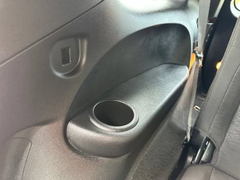 Used 2023 Dodge Durango GT RWD image 41