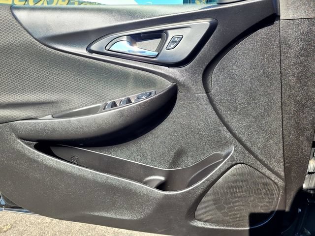 Used 2025 Chevrolet Malibu LT FWD image 14