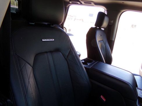 Used 2019 Ford Expedition Platinum image 26