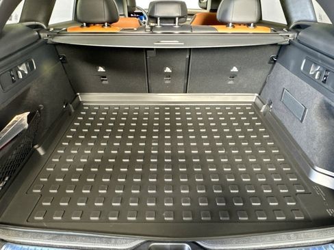 Certified 2026 Mercedes-Benz GLC 43 AMG 4MATIC image 25