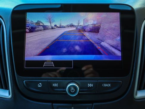 Used 2024 Chevrolet Malibu LT image 6