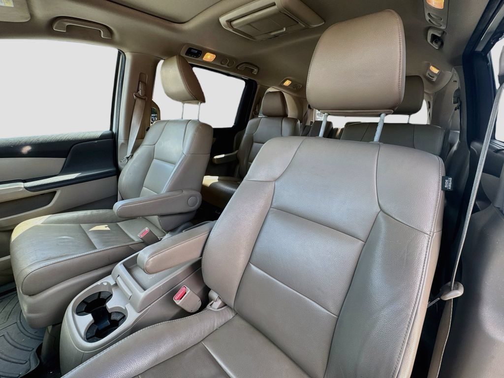 Used 2015 Honda Odyssey EX-L image 20