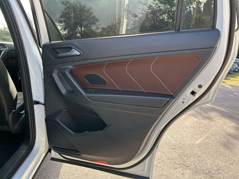 Used 2024 Volkswagen Tiguan SEL R-Line image 49